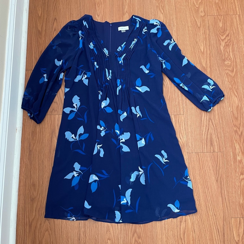 NWOT Calvin Klein blue floral long sleeve dress
